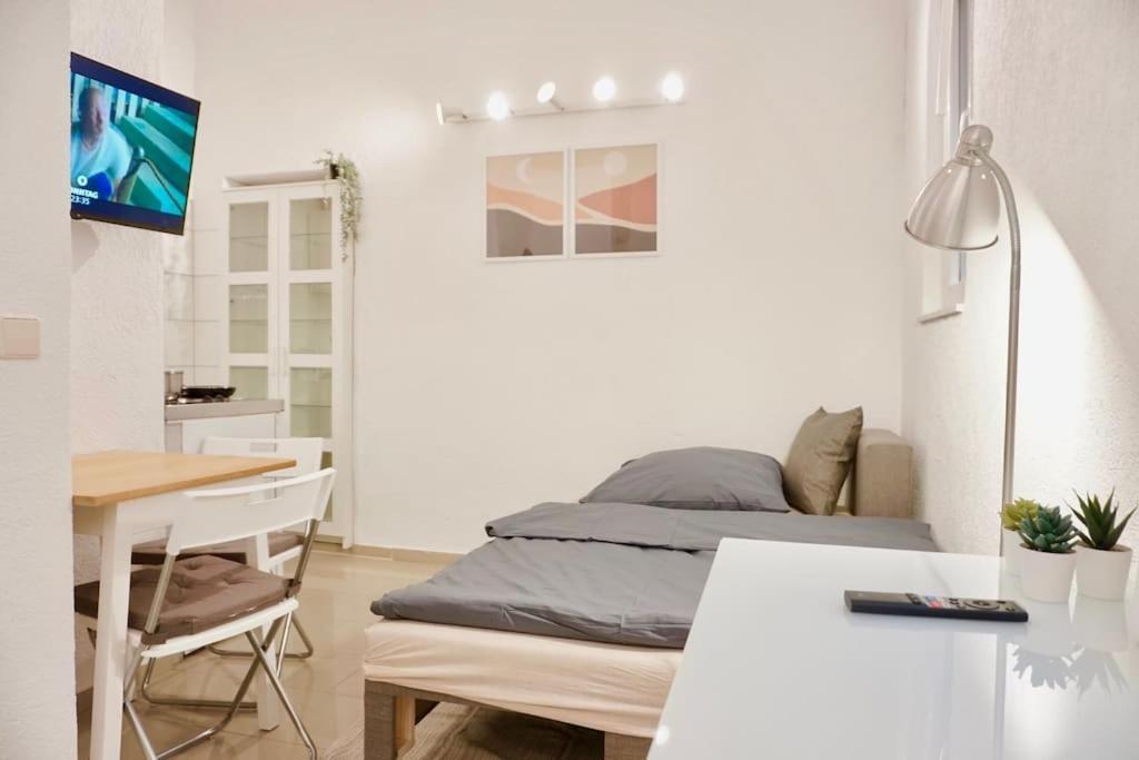 Gemutliches Kleines Studio-Apartment In Top Lage Nahe Karlsruhe Innenstadt Mit Klimaanlage Bagian luar foto
