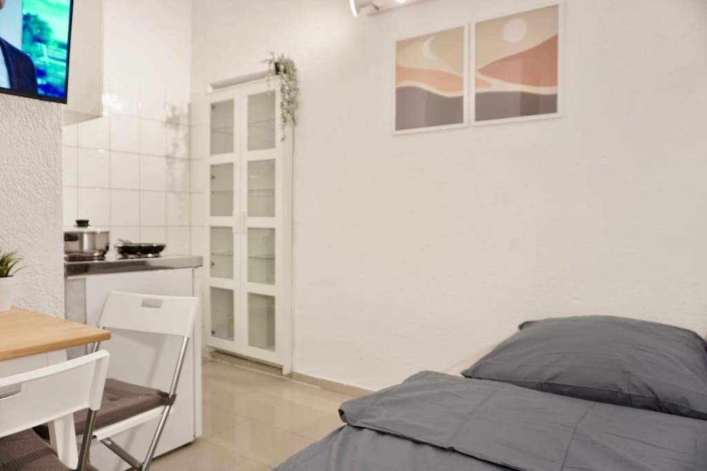 Gemutliches Kleines Studio-Apartment In Top Lage Nahe Karlsruhe Innenstadt Mit Klimaanlage Bagian luar foto